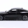 BMW M4 (G82) Baujahr 2024 schwarz metallic 1:18 Minichamps