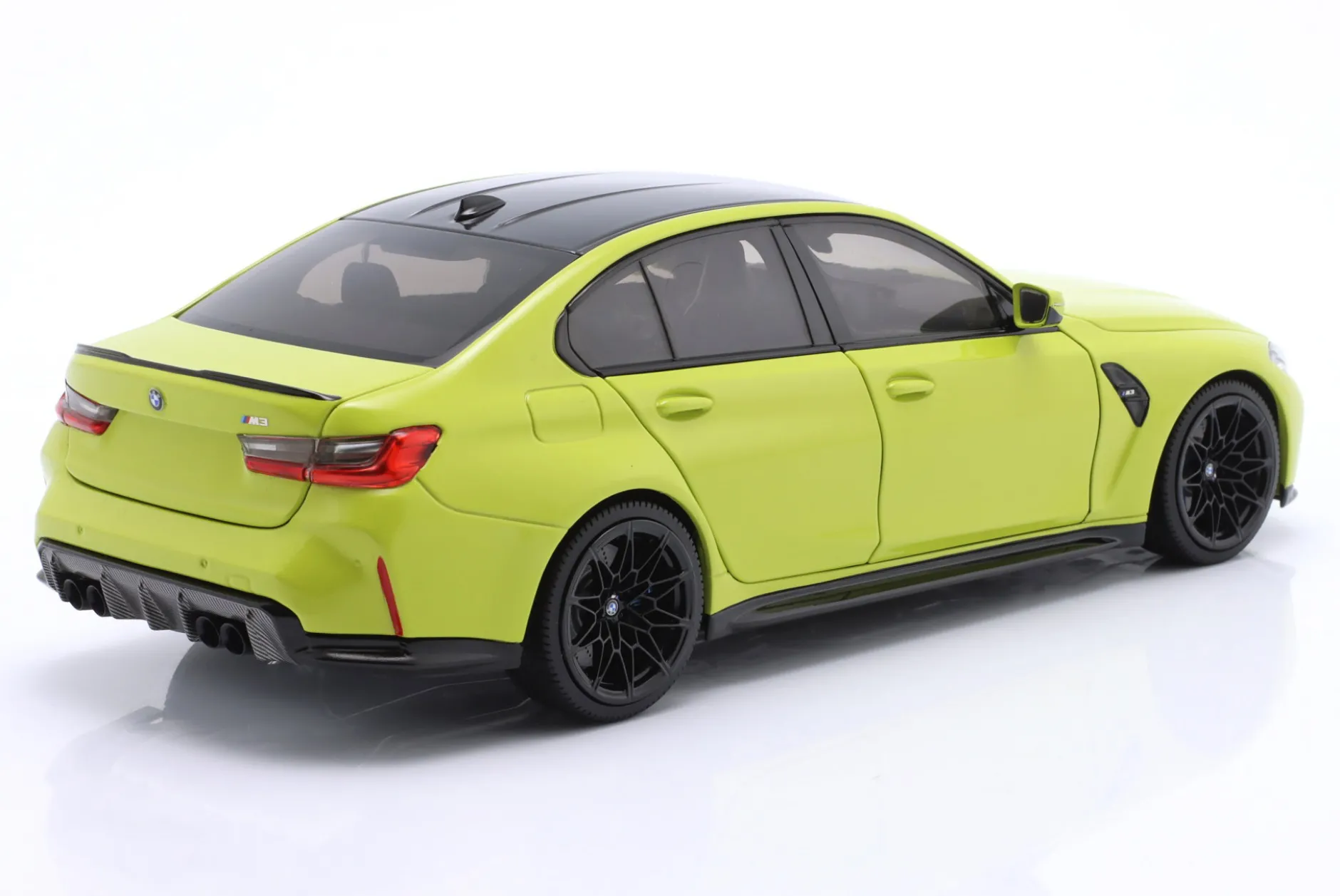 BMW M3 (G80) Limousine Baujahr 2024 Sao Paulo gelb 1:18 Minichamps
