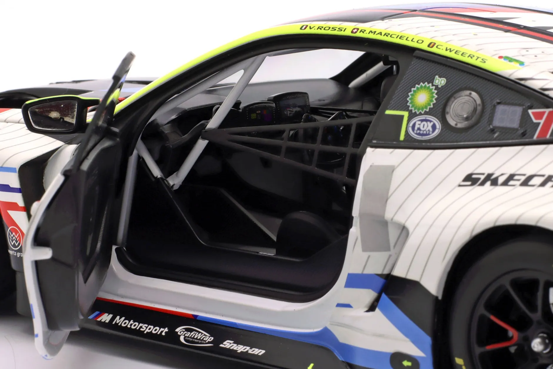 BMW M4 GT3 #46 2nd 12h Bathurst 2025 Team WRT 1:18 Minichamps