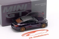 BMW M4 M-Performance Baujahr 2021 Daytona violett 1:64 TrueScale