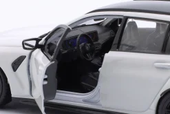 BMW M3 Touring Baujahr 2023 weiß 1:24 Bburago