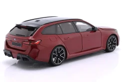 BMW M5 Touring (G99) Baujahr 2024 dunkelrot metallic 1:18 Minichamps