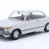 BMW 1602 Serie 1 Baujahr 1971 silber 1:18 KK-Scale