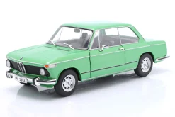 BMW 1602 Taiga Baujahr 1971 grün 1:18 Solido