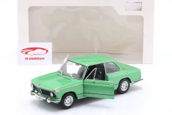 BMW 1602 Taiga Baujahr 1971 grün 1:18 Solido