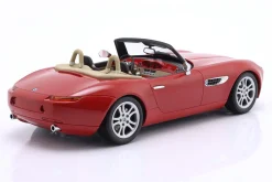BMW Z8 Roadster Baujahr 2000 rot 1:18 Minichamps