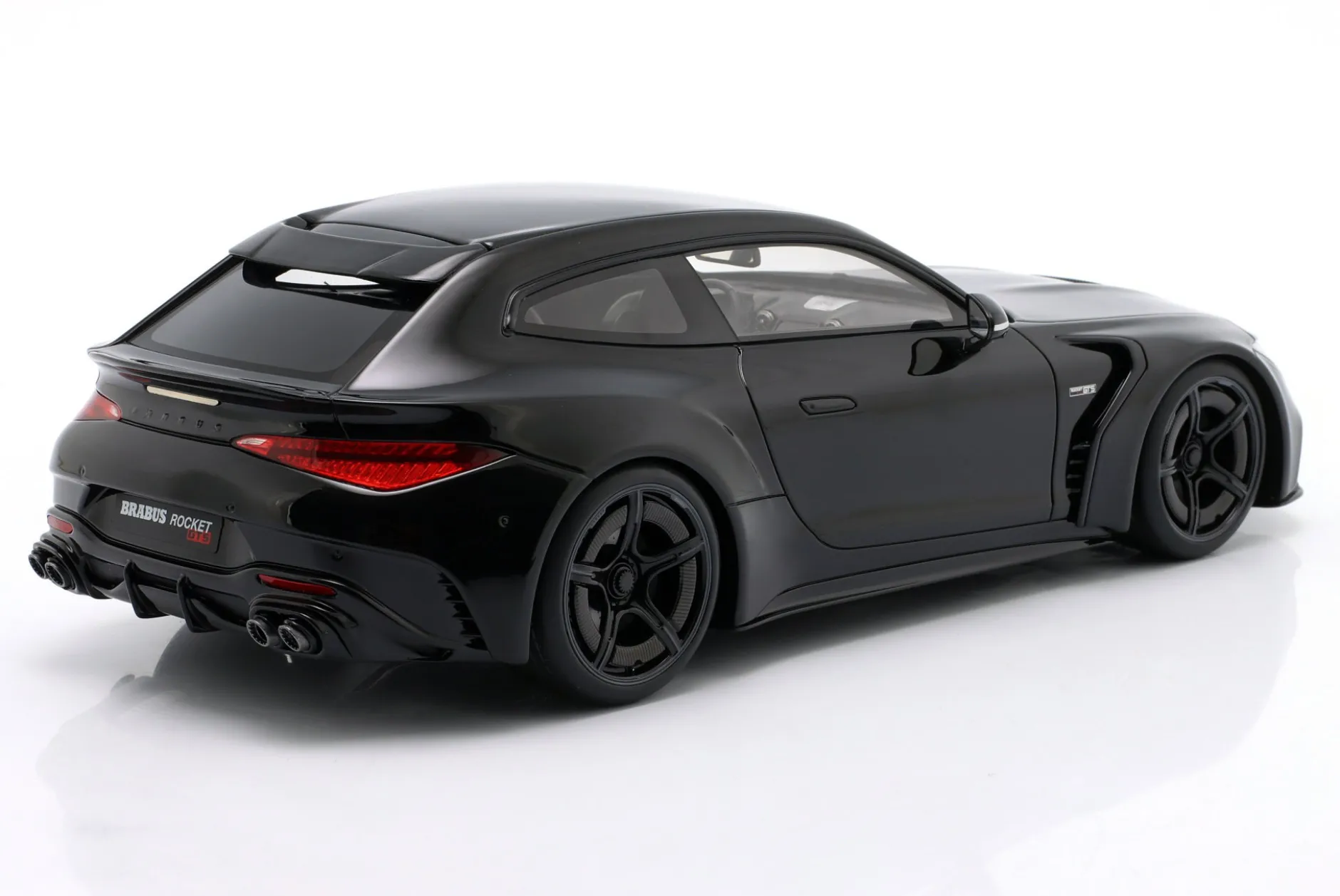 Brabus Rocket GTS (Mercedes-Benz AMG GT63) 2024 obsidianschwarz 1:18 GT-Spirit