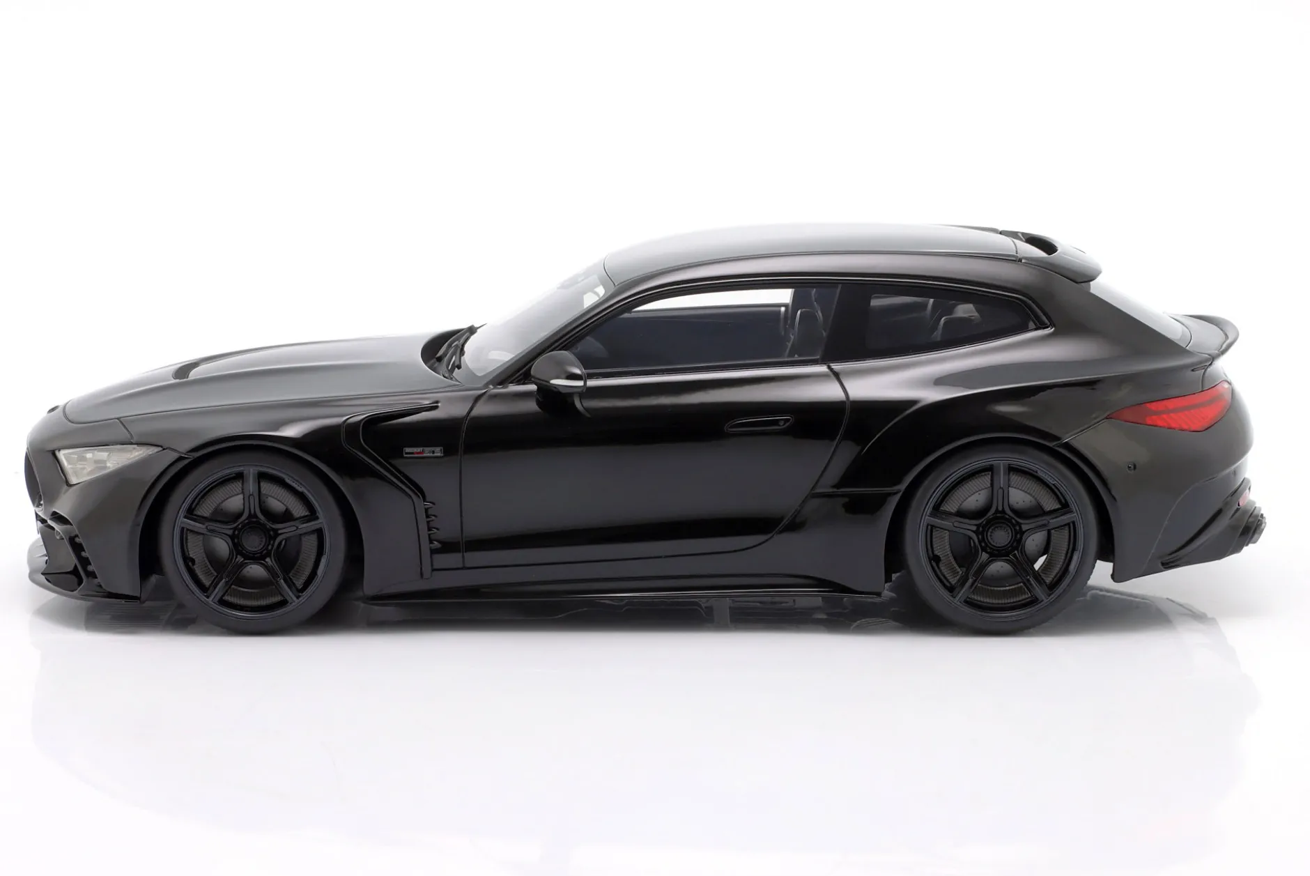 Brabus Rocket GTS (Mercedes-Benz AMG GT63) 2024 obsidianschwarz 1:18 GT-Spirit