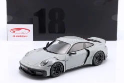 Brabus 900 Rocket-R Baujahr 2023 nardo grau 1:18 GT-Spirit