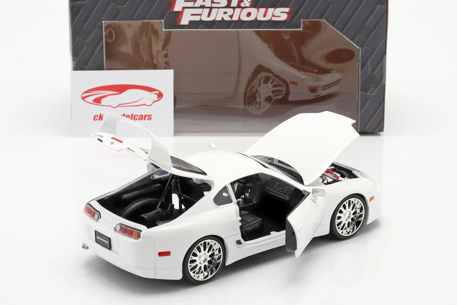 Brian's Toyota Supra aus dem Film Fast and Furious 7 2015 weiß 1:24 Jada Toys