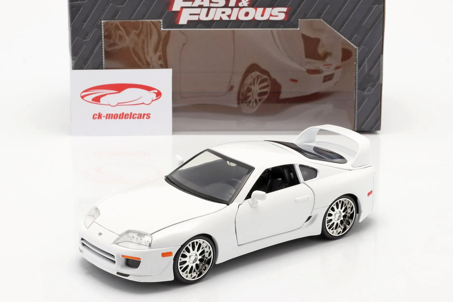 Brian's Toyota Supra aus dem Film Fast and Furious 7 2015 weiß 1:24 Jada Toys
