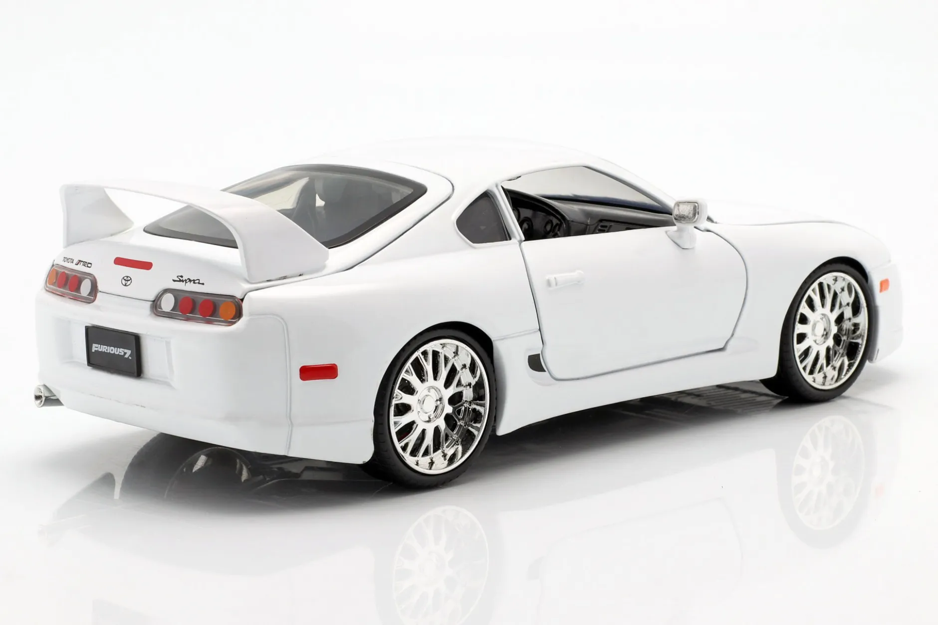 Brian's Toyota Supra aus dem Film Fast and Furious 7 2015 weiß 1:24 Jada Toys