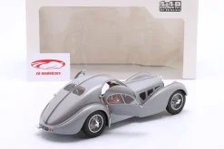 Bugatti Atlantic Type 57 SC Baujahr 1937 grau 1:18 Solido