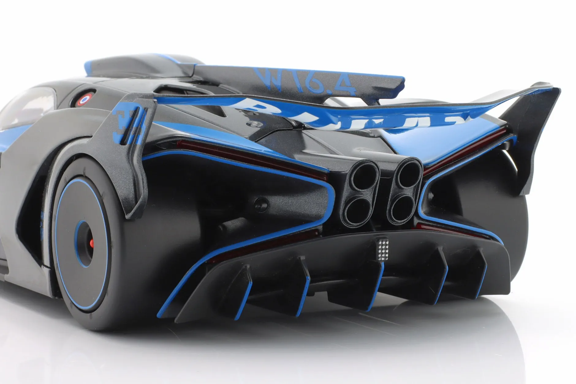Bugatti Bolide W16.4 Baujahr 2020 blau / carbon 1:18 Bburago