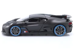 Bugatti Divo 50th Bburago Anniversary 2018 mattschwarz / karbon 1:18 Bburago