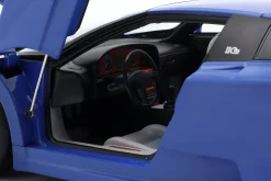Bugatti EB110 Baujahr 1991 blau 1:12 KK-Scale
