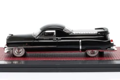 Cadillac Professional S&S Florentine Flower Car 1951 schwarz 1:43 Matrix