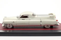 Cadillac Professional S&S Florentine Flower Car 1951 weiß 1:43 Matrix