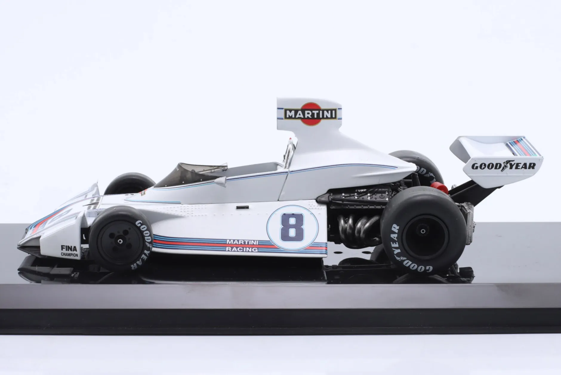 Carlos Pace Brabham BT44B #8 Formel 1 1975 1:24 Premium Collectibles