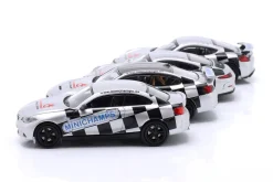 4-Car Set BMW / Porsche mit Vitrine Spielwarenmesse Nürnberg 2018 1:87 Minichamps
