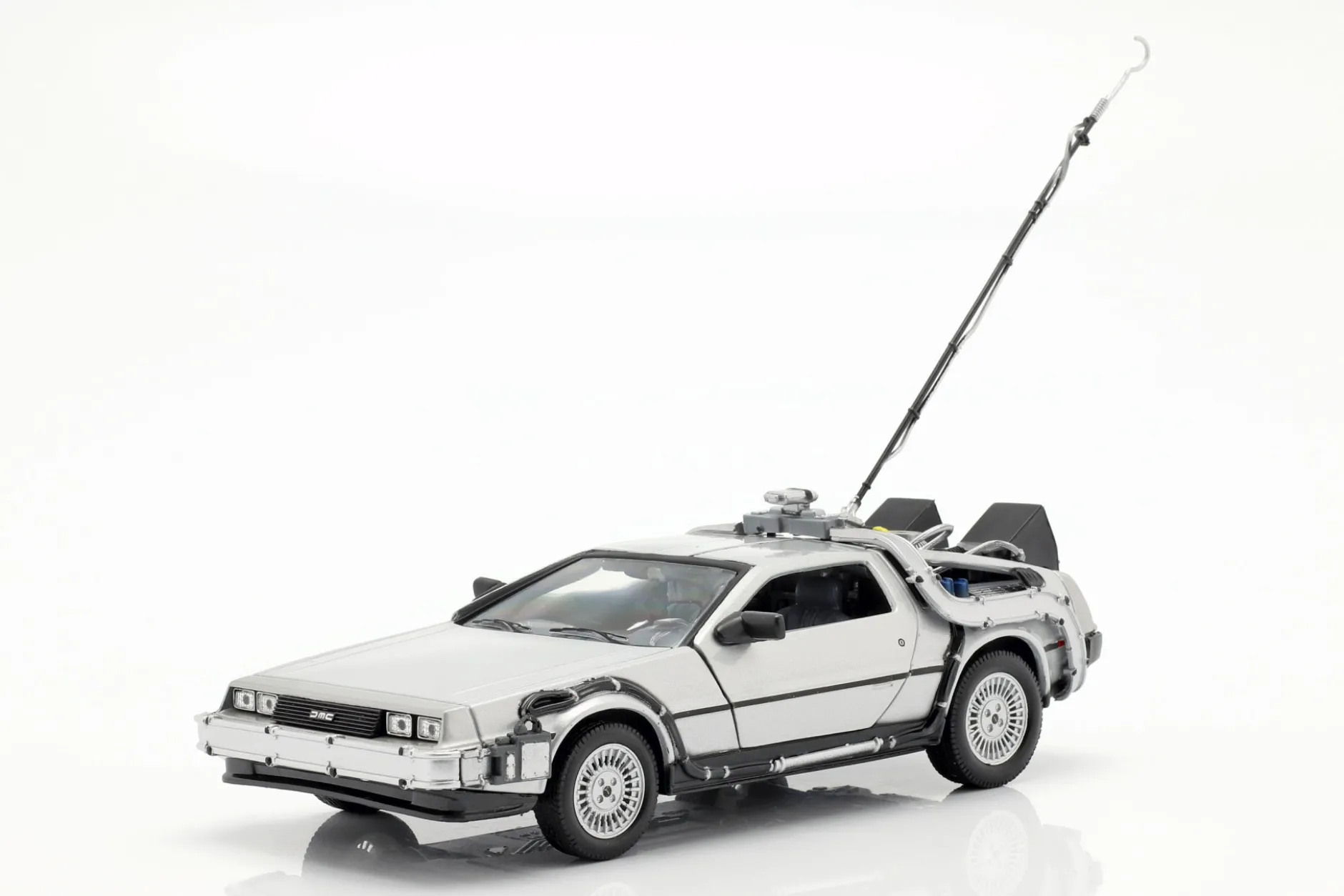 3 Car-Set DeLorean DMC-12 Back to the Future Part 1-3 1985-90 1:24 Welly