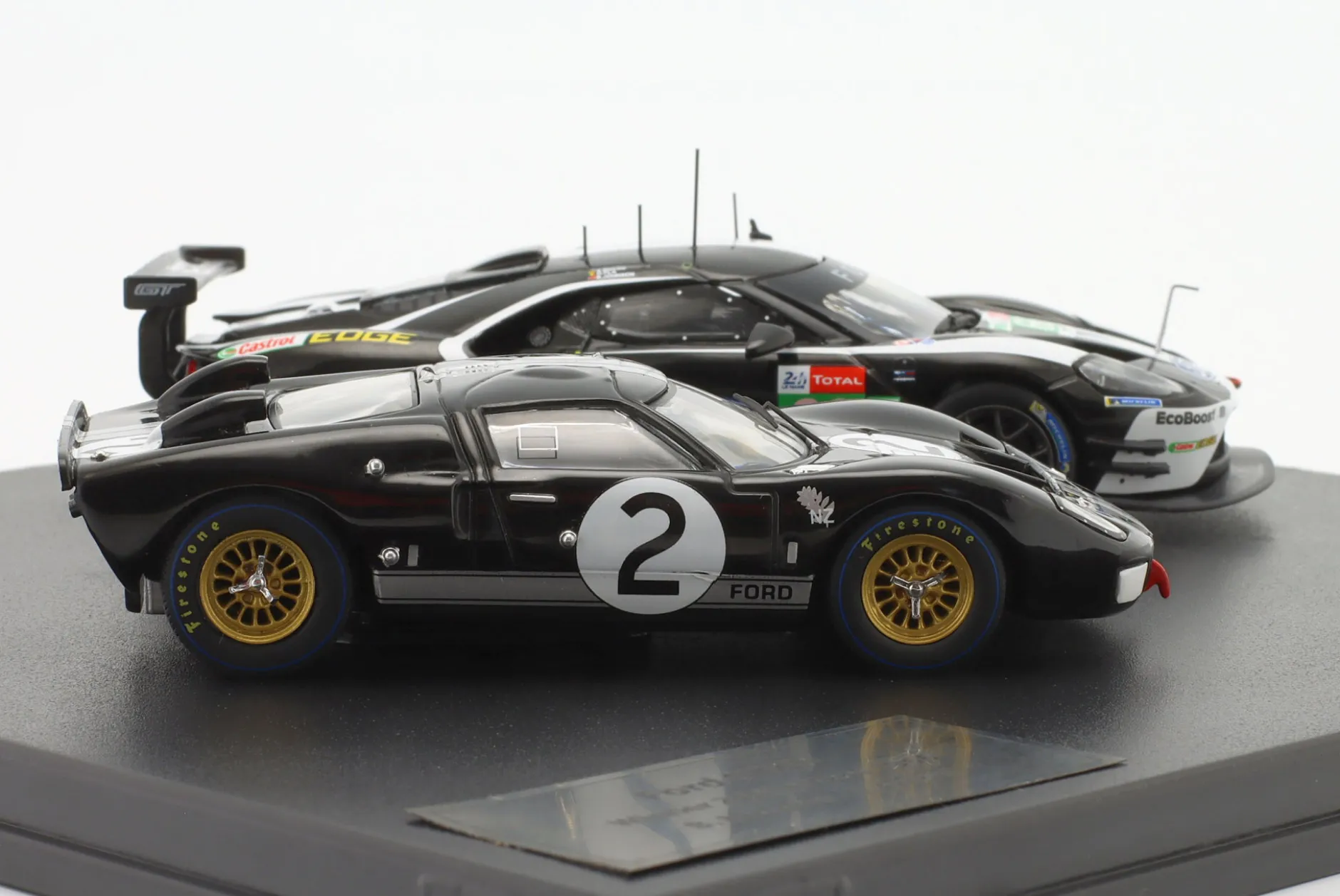 2-Car Set 24h LeMans: Ford GT40 #2 1966 & Ford GT #66 2019 1:43 Ixo