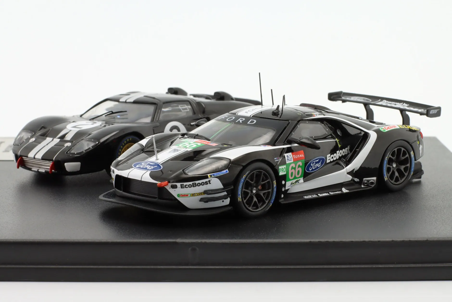 2-Car Set 24h LeMans: Ford GT40 #2 1966 & Ford GT #66 2019 1:43 Ixo