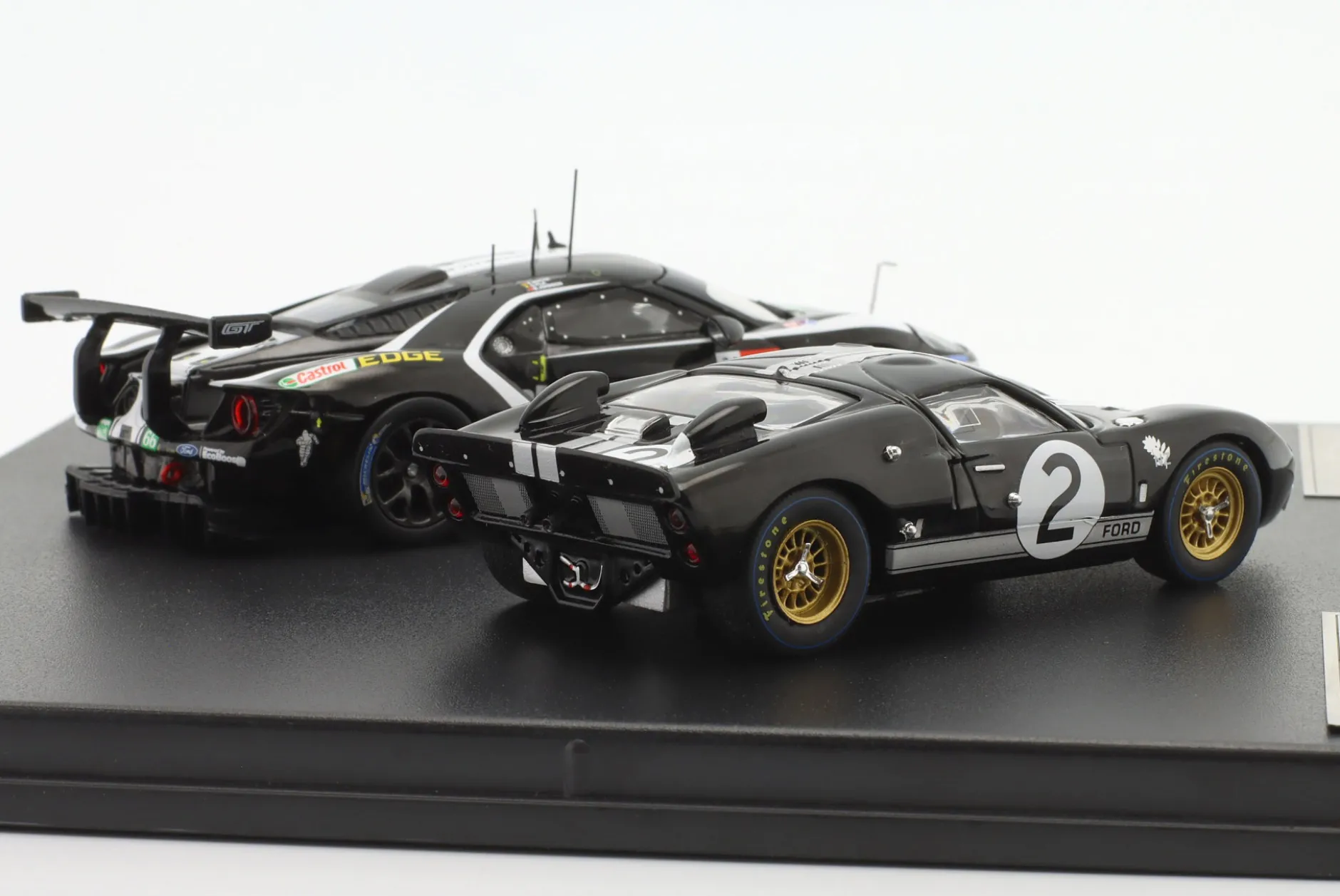 2-Car Set 24h LeMans: Ford GT40 #2 1966 & Ford GT #66 2019 1:43 Ixo