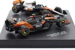 2-Car Set Lando Norris McLaren MCL39 #4 Formel 1 Weltmeister 2025 1:64 Bburago