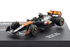 2-Car Set Lando Norris McLaren MCL39 #4 Formel 1 Weltmeister 2025 1:64 Bburago