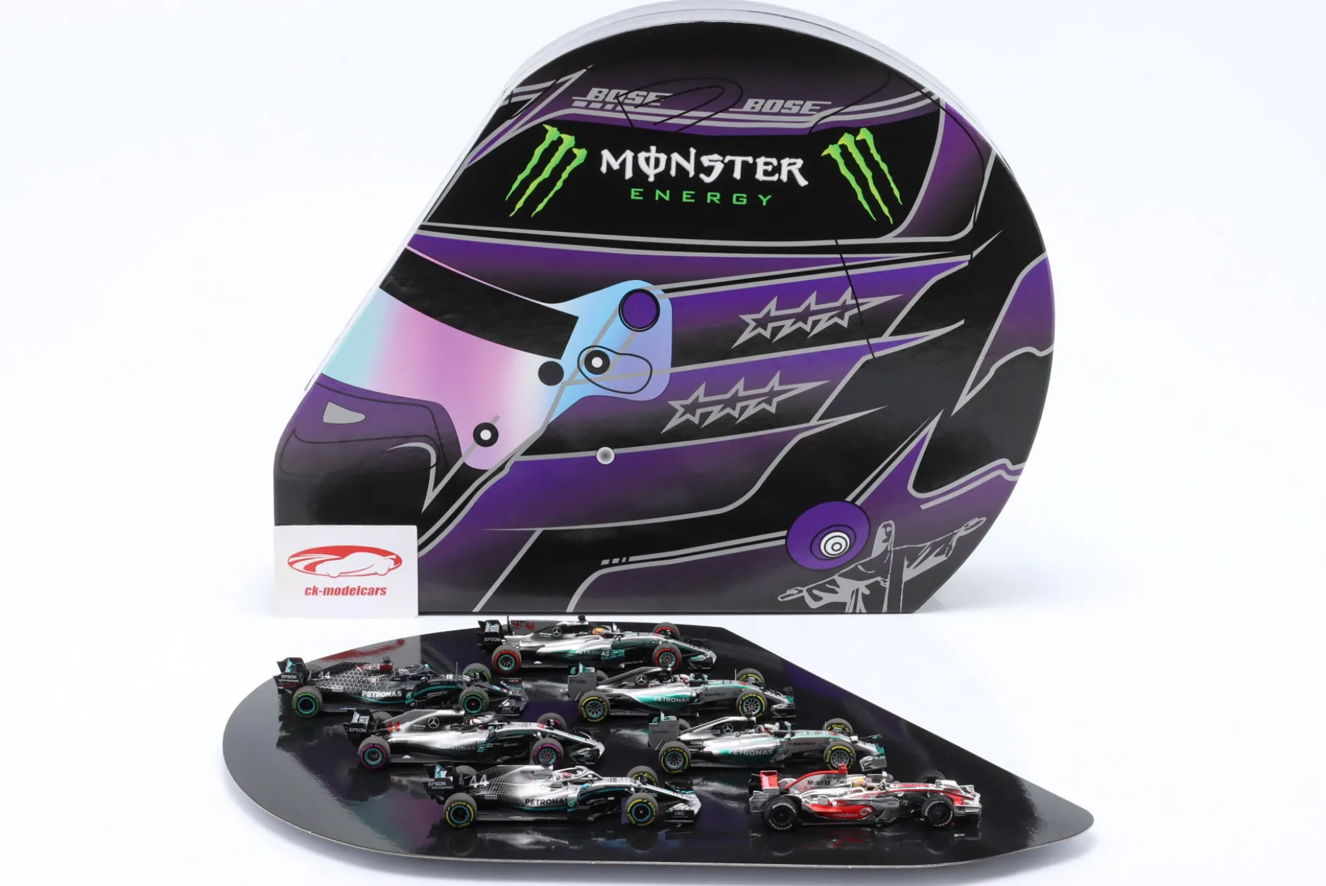 7-Car Set Lewis Hamilton: 7-facher Formel 1 Weltmeister 1:43 Minichamps