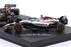 2-Car Set Max Verstappen Red Bull RB21 #1 Formel 1 2025 1:64 Bburago