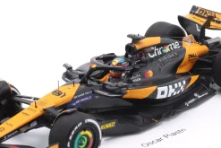 2-Car Set Norris #4 & Piastri #81 McLaren Konstrukteurs-Weltmeister Formel 1 2024 1:43 Spark