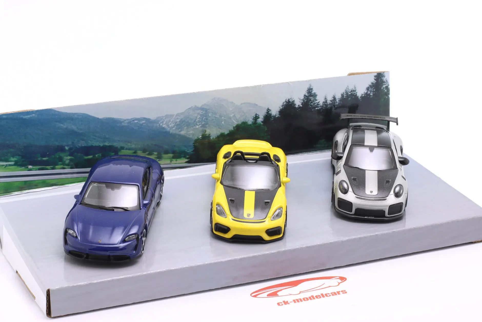 3-Car Set: 2x Porsche 911 (992) & 1x Porsche 718 (982) 1:43 Bburago