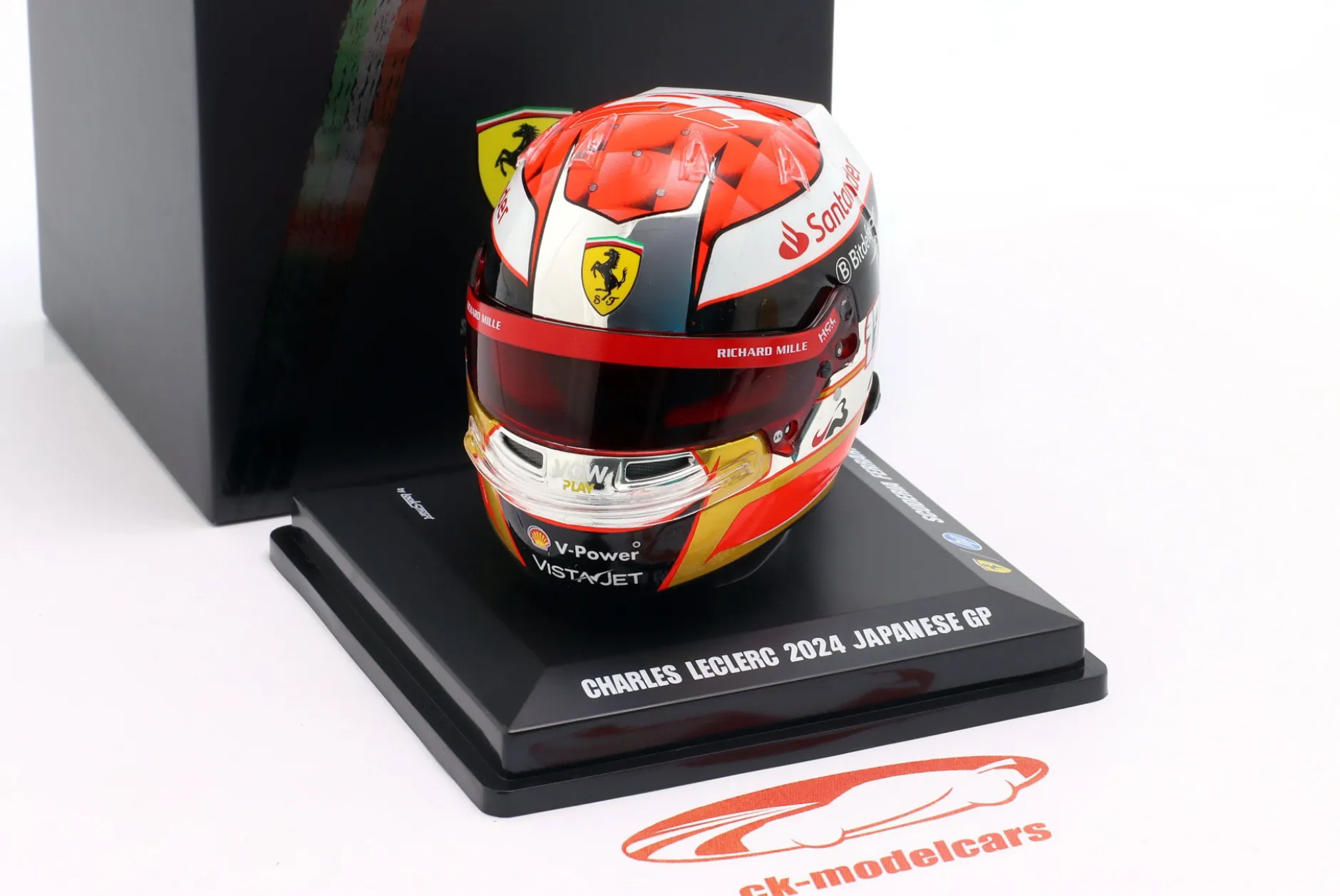 Charles Leclerc Scuderia Ferrari #16 4th Japan GP Formel 1 2024 Helm 1:5 LookSmart