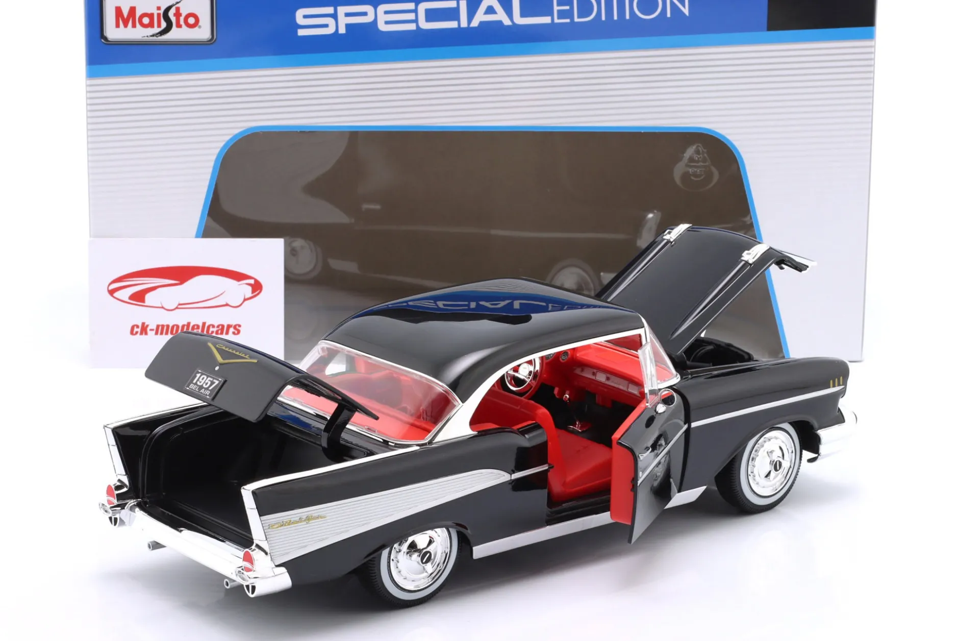 Chevrolet Bel Air Coupe Baujahr 1957 schwarz 1:18 Maisto