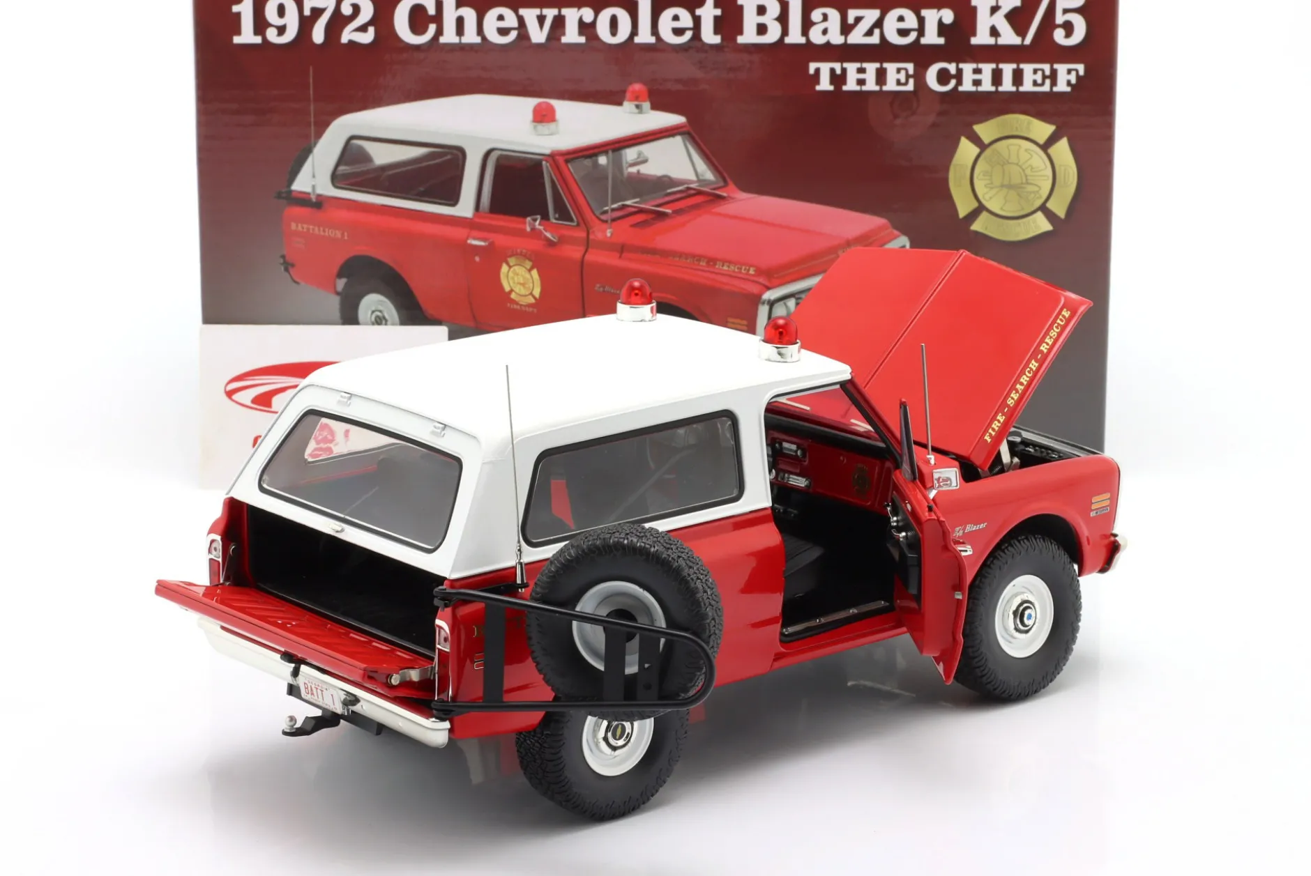 Chevrolet Blazer K/5 The Chief Baujahr 1972 rot 1:18 GMP