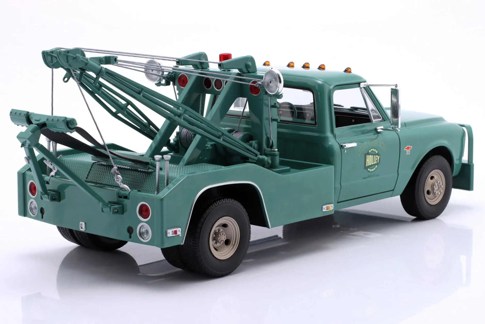Chevrolet C-30 Abschleppwagen Holley Speed Shop 1967 grün 1:18 Greenlight