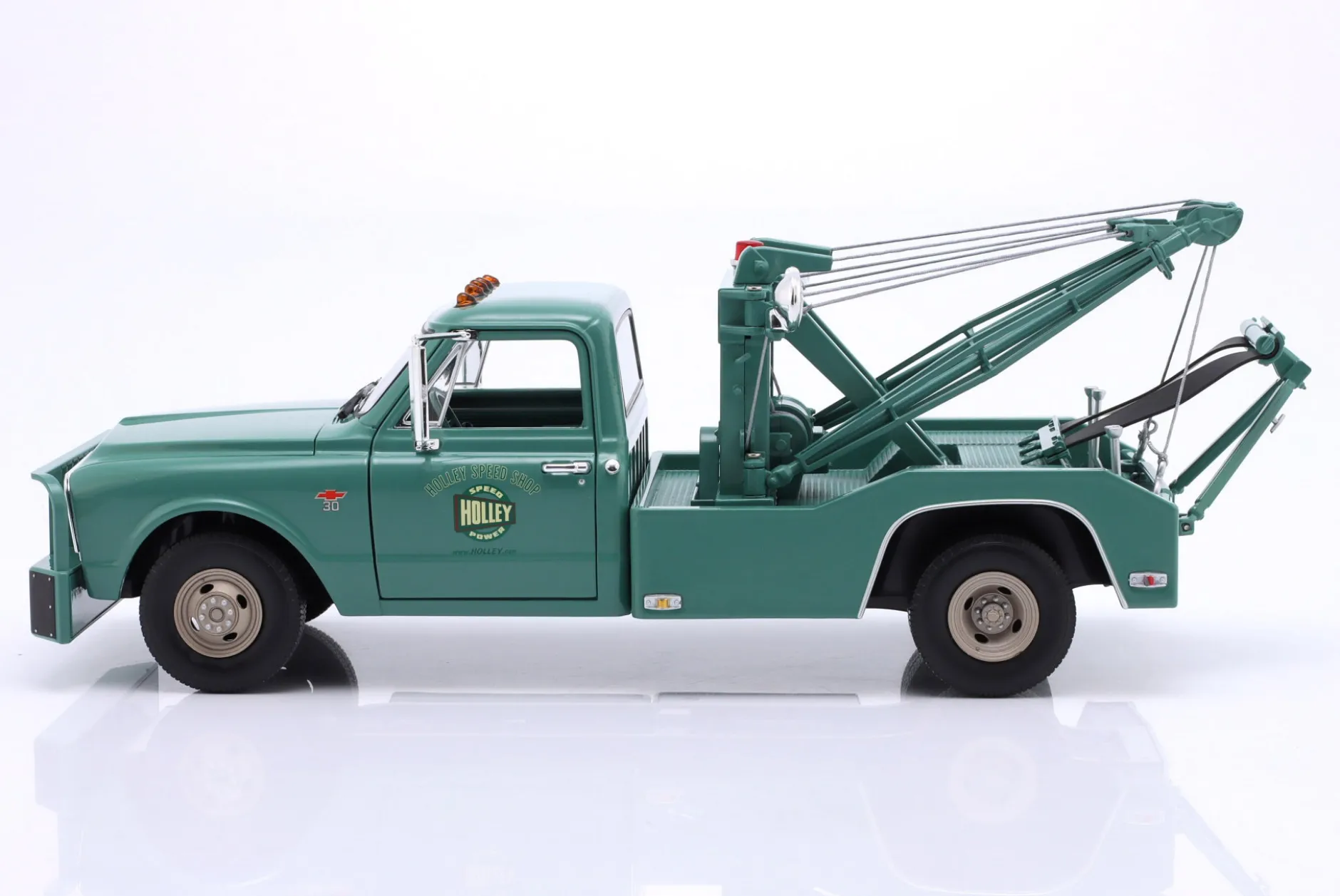 Chevrolet C-30 Abschleppwagen Holley Speed Shop 1967 grün 1:18 Greenlight