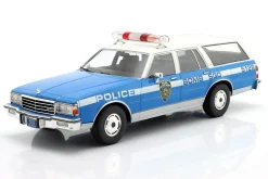 Chevrolet Caprice Estate Wagon NYPD 1985 blau / weiß 1:18 ModelCar Group
