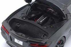 Chevrolet Corvette C8 Stingray Z51 Baujahr 2020 schwarz 1:18 AUTOart