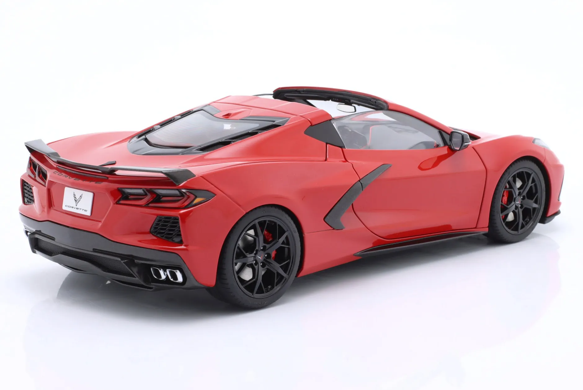 Chevrolet Corvette C8 Stingray Z51 Baujahr 2020 fackelrot 1:18 AUTOart
