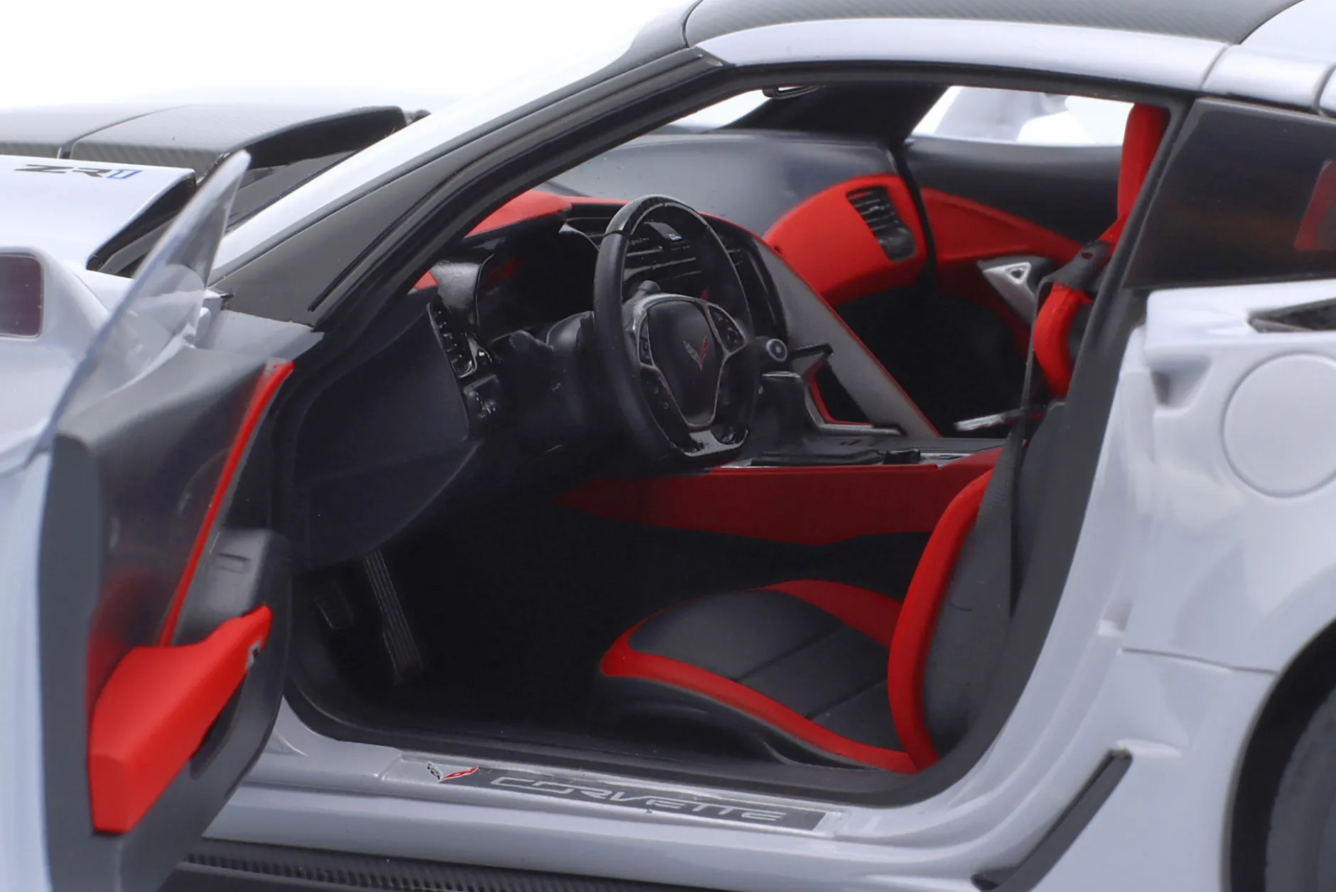Chevrolet Corvette C7 ZR1 Baujahr 2019 grau metallic 1:18 AUTOart