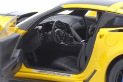 Chevrolet Corvette C7 ZR1 Baujahr 2019 racing gelb 1:18 AUTOart