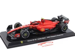 C. Sainz Ferrari SF-23 #55 Sieger Singapur GP Formel 1 2023 1:24 Premium Collectibles