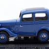 Datsun 17 Sedan Baujahr 1938 blau 1:43 Ebbro