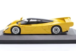 Dauer Porsche 962 GT Baujahr 1994 gelb 1:43 Minichamps