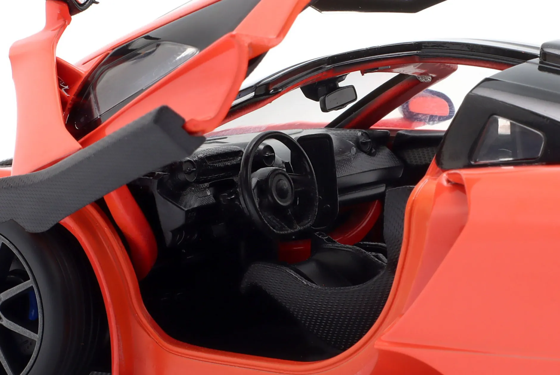 Deckard Shaw's McLaren Senna Fast X (Fast & Furious 10) orange 1:24 Jada Toys