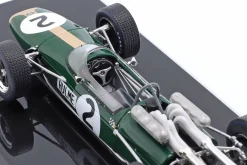 Denis Hulme Brabham BT24 #2 Formel 1 Weltmeister 1967 1:24 Premium Collectibles