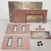 Diorama-Bausatz Backstein Garagen Set mehrfarbiges Rolltor 1:18 Dioramatoys